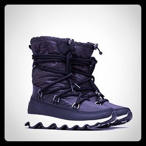 Sorel Kinetic Boots, Black, size 6.5